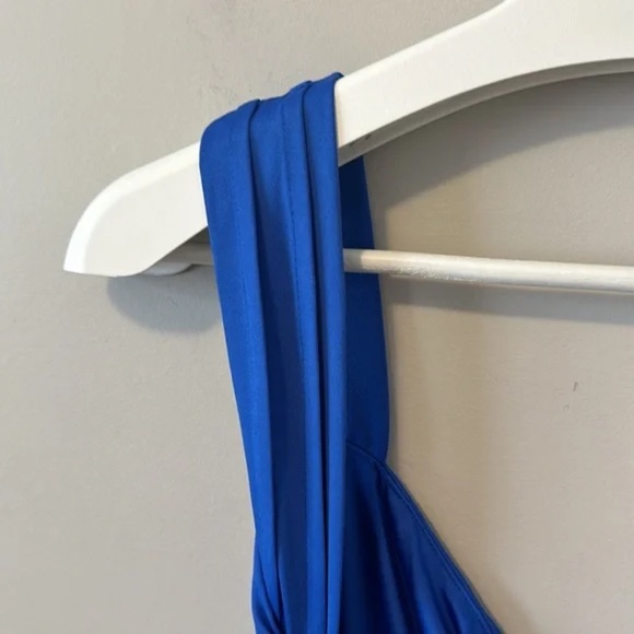 Lucy In The Sky Melina Bodycon Side Slit Dress in Blue - Picture 13 of 13